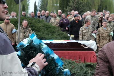 У Чернівцях поховали росіянина Андрія Захарова, який загинув за Україну (ФОТО)