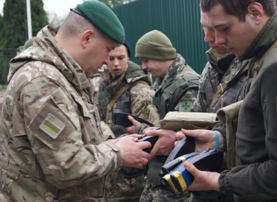 Стережіться, контрабандисти — на Буковину приїхав "спецназ" прикордонників (ФОТО)