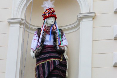 У Чернівцях у День вишиванки — ярмарок, виставки, флеш-моб і переберія