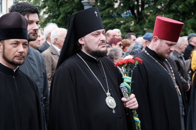 У центрі Чернівців вшанували полеглих у Другій світовій війні (ФОТО)