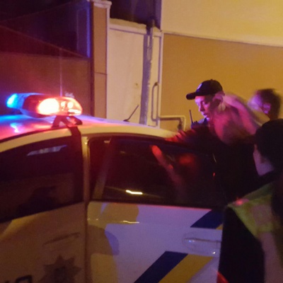 У Чернівцях пішохід, на якого наїхала іномарка, побив її пасажира (ФОТО)