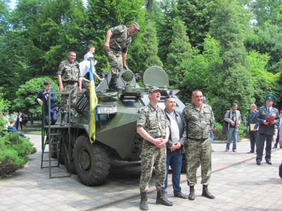 Чернівецькі прикордонники представили військову техніку (ФОТО)