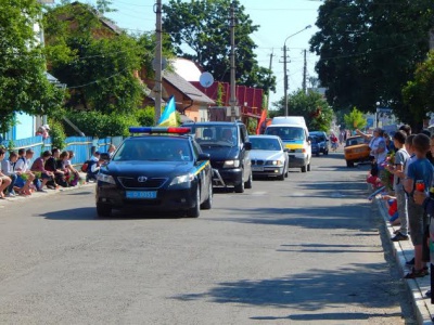 На Буковину привезли тіло загиблого в АТО бійця (ФОТО)