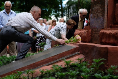 Чернівчани вшанували пам’ять жертв Другої світової війни (ФОТО)