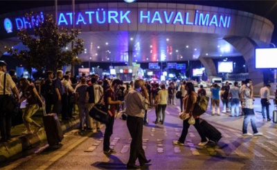 Під час теракту в Стамбулі поранено чернівчанина