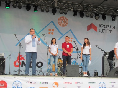 У Чернівцях уперше відбувається фестиваль покрівельників (ФОТО)