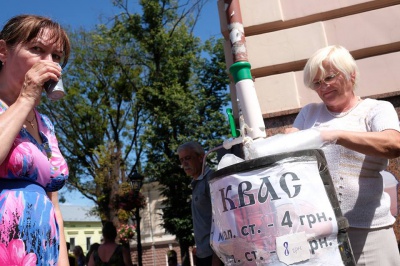 Петрівський ярмарок у Чернівцях: як пройшов перший день свята (ФОТО)