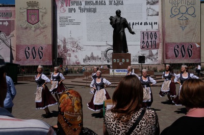 Петрівський ярмарок у Чернівцях: як пройшов перший день свята (ФОТО)