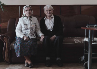 88-річний та 82-річна буковинці справили весілля (ФОТО)
