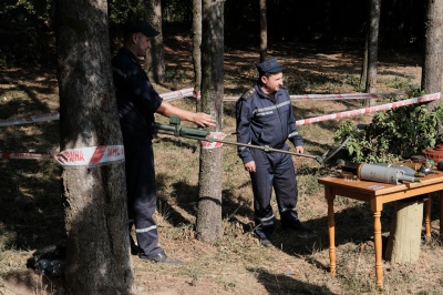 Чернівчани відчули себе в ролі рятувальників (ФОТО)