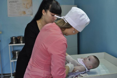 До Чернівців надійшли майже всі необхідні дитячі вакцини (ФОТО)