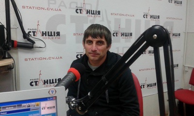 "Поля, на яких ми граємо - це городи", - тренер "Буковини" Шищенко