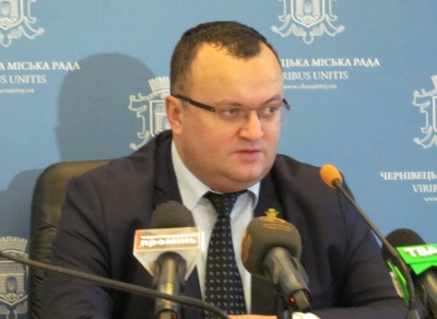 «Дехто хоче заробляти на постачанні тепла»: мер Чернівців заявив, що депутати хочуть знищити теплокомуненерго