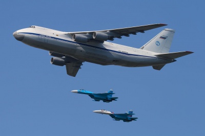 Цей день в історії: перший номерний знак та перше авіабомбардування