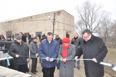 У Чернівцях на річці Прут відкрили пісколовки за 1,1 млн євро (ФОТО)