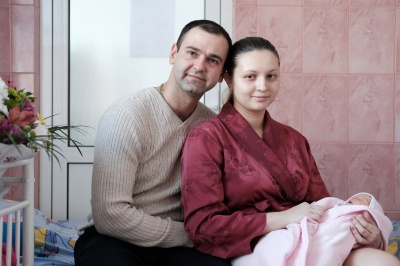 Дівчинку, яка народилася найпершою в Чернівцях, назвали Євою (ФОТО)