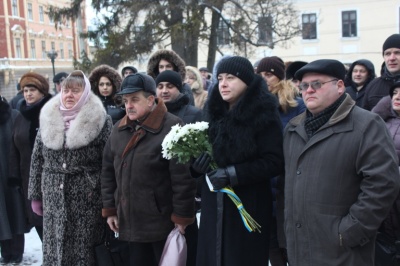 У Чернівцях вшанували пам’ять видатного письменника Юрія Федьковича (ФОТО)