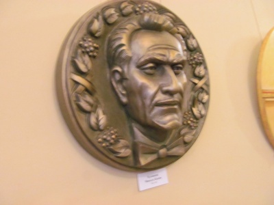«Сізіф» із Рогізної: у Чернівцях відкрили виставку скульптора Володимира Гамаля