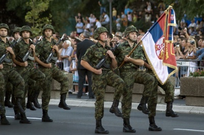 Сербія погрожує направити війська у Косово