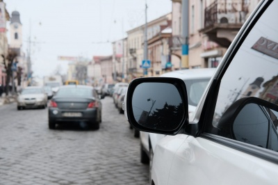 Викиди газів у Чернівцях у рази вищі норми (ФОТО)