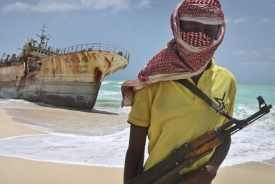 Біля Африки пірати захопили судно з українцем на борту