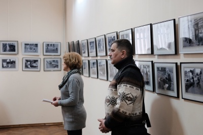 У Чернівцях відкрили виставку робіт місцевого фотохудожника