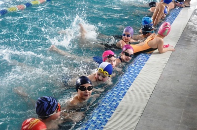 У Чернівцях на групи плавання записалося 198 дітей