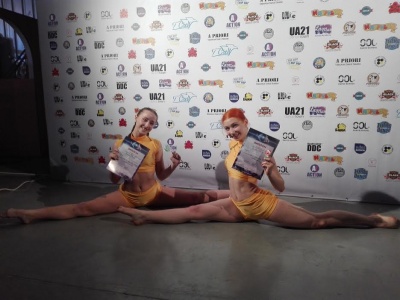 Чернівецькі танцюристи привезли шість дипломів з танцювального чемпіонату України