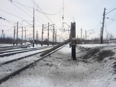 В Авдіївці тепло, але немає води. Пошкоджено залізничну станцію