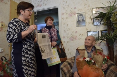 У Чернівецькій області найстарший житель Новодністровська відсвяткував 100-ліття