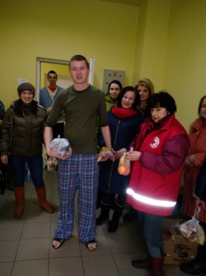 Буковинські волонтери навідалися у Львів до поранених земляків (ФОТО)