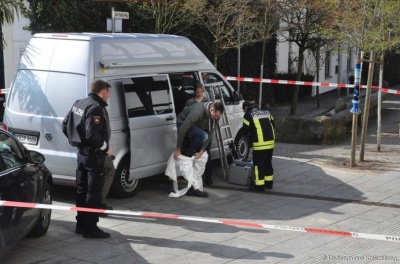 У Німеччині чоловік на машині в'їхав у ратушу: поліція спростувала теракт - фото