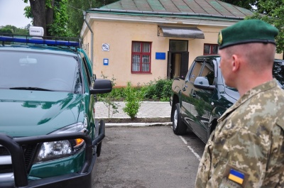 Замість коней та УАЗів - квадроцикли й іномарки: у Чернівцях прикордонники показали власне оснащення