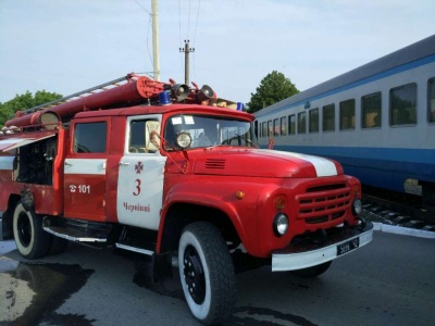Рятувальники оприлюднили фото з пожежі в потягу "Коломия-Чернівці" (ФОТО)