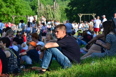 У Чернівцях удев’яте відгудів етно-фестиваль «Обнова-фест» (ФОТО)