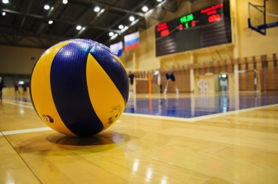 Студентки ЧНУ – найсильніші в Чернівцях у волейболі