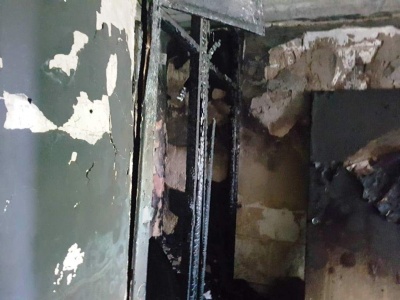 Внаслідок пожежі у Чернівцях мешканка будинку травмувалася і втратила свідомість (ФОТО)