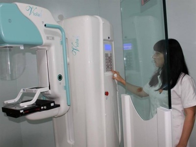 У поліклініці №2 Чернівців пояснили, чому придбали мамограф за 10 млн грн