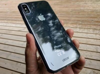 Фінальний дизайн iPhone 8 показали на фото