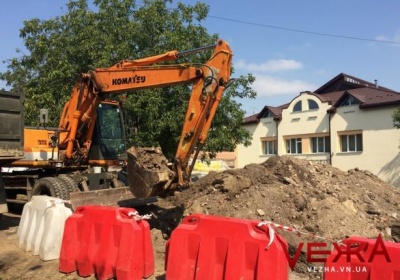 У Вінниці з-під землі підняли замкнений сейф, який належав гітлерівцям