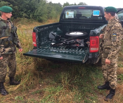 Біля кордону на Буковині виявили безпілотник без розпізнавальних знаків