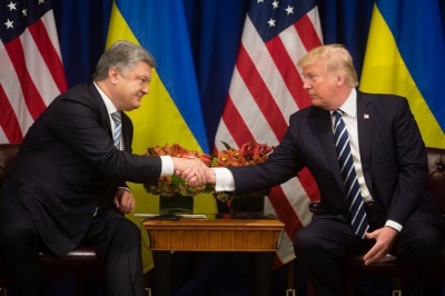 Порошенко: США підтримали український варіант розміщення миротворців на Донбасі