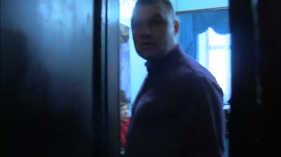 У Чернівцях депутат міськради штовхав журналістів ТВА, які хотіли взяти в нього коментар