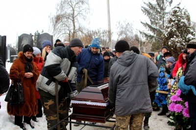 У Чернівцях попрощалися із учасником АТО Олександром Загородним - фото