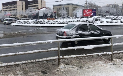 Продан задоволений тим, як комунальники прибирають вулиці Чернівців від снігу