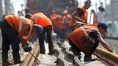 Швачки і залізничники: які вакансії на Буковині є найбільш затребуваними
