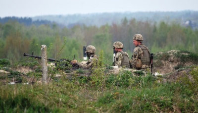 З початку доби бойовики здійснили 14 обстрілів позицій ЗСУ