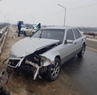 Жертви ожеледиці: на об’їзній Чернівців сталися дві ДТП, є постраждалі