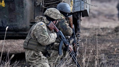 На Донбасі військовий підірвався на вибуховому пристрої