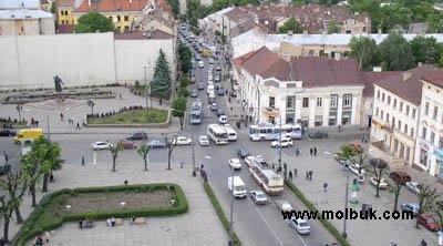 На дорогах встановлять камери стеження за водіями